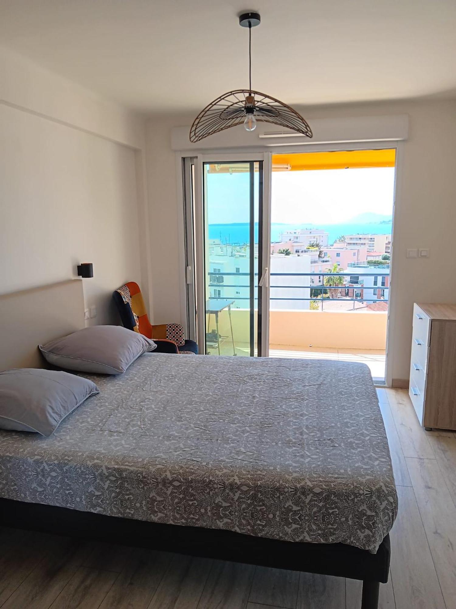 3 Pieces Vue Mer - Clim - 5 Min De La Plage A Pied Antibes Ngoại thất bức ảnh